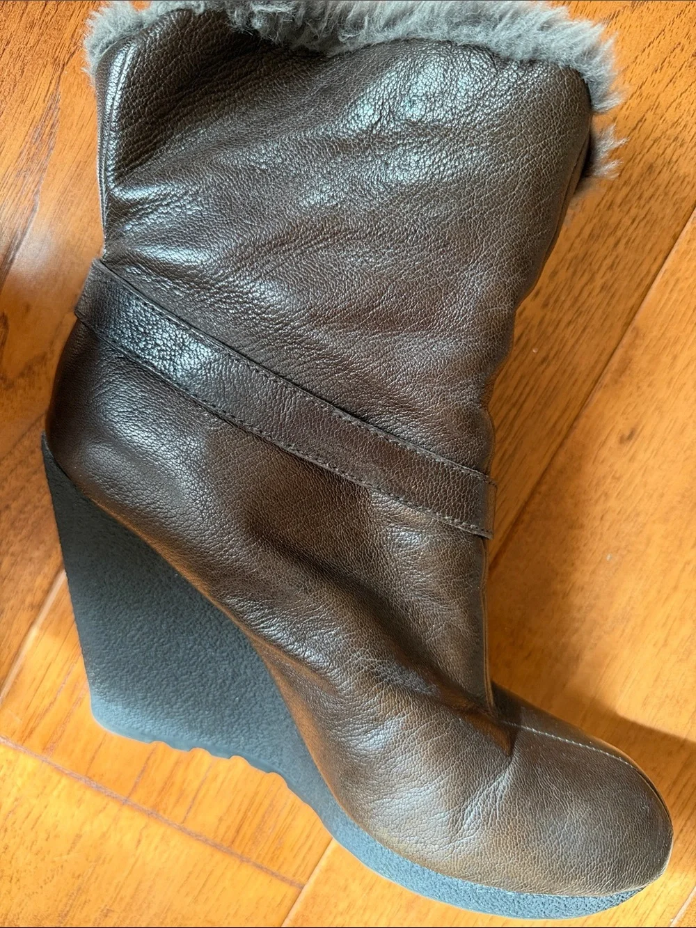 7 For All Mankind stylish brown
